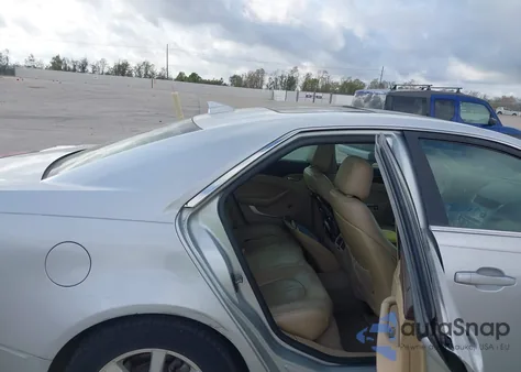 2009 Cadillac Cts Standard z USA, uszkodzony, nr VIN 1G6DF577490125289